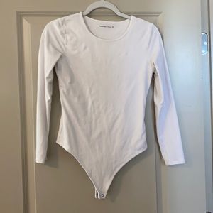 Long sleeve white body suit